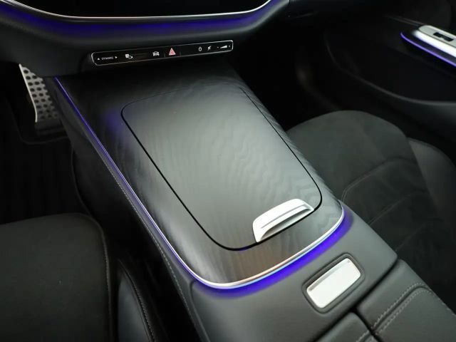 Mercedes-Benz E 220 AMG Line E 220 d Estate