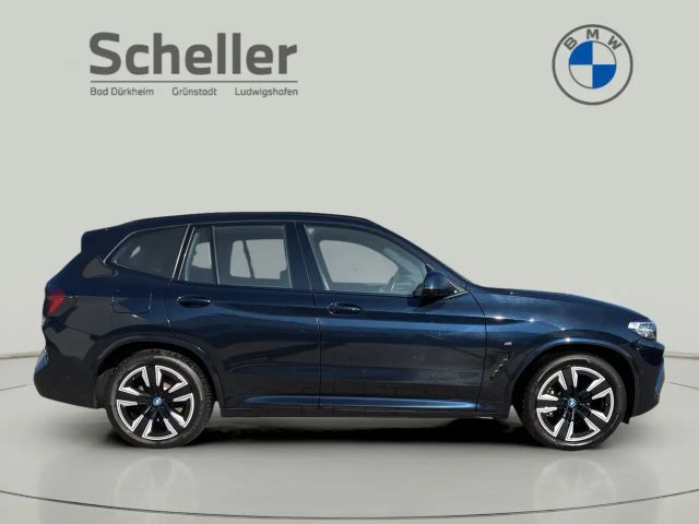 BMW iX3 iX3