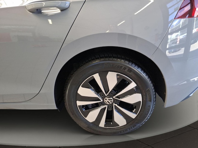 Volkswagen Golf DSG Life