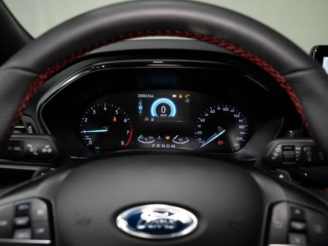 Ford Focus EcoBoost ST Line