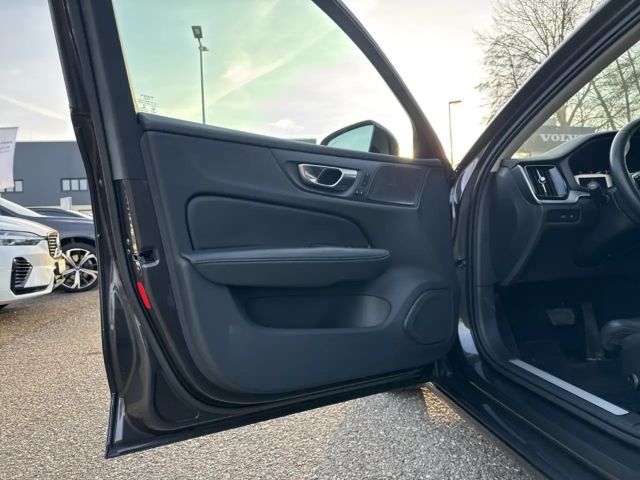 Volvo V60 AWD Dark Hybrid Plus