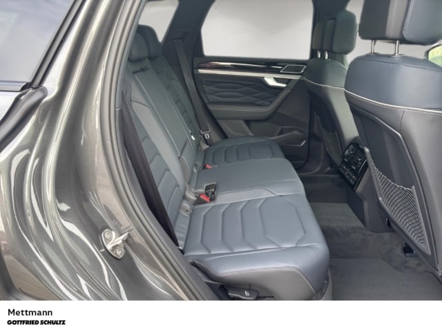 Volkswagen Touareg 3.0 V6 TDI R-Line