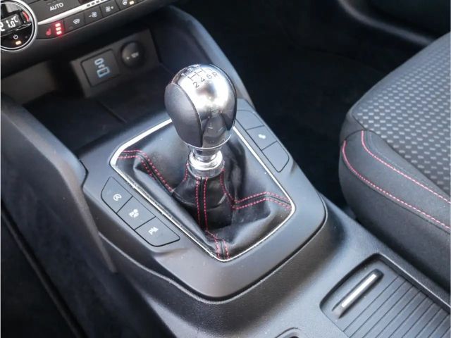 Ford Focus EcoBoost ST Line Style