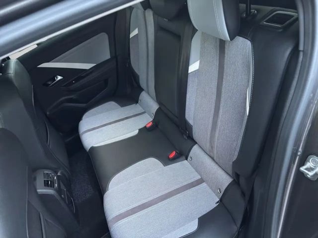 Opel Astra 1.2 Turbo Business Elegance Turbo