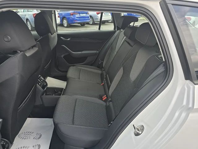 Skoda Octavia Selection