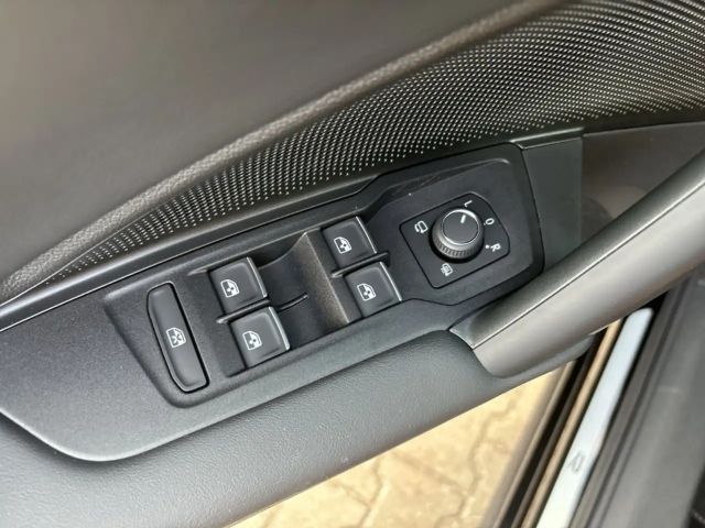 Volkswagen Tiguan 4Motion DSG R-Line