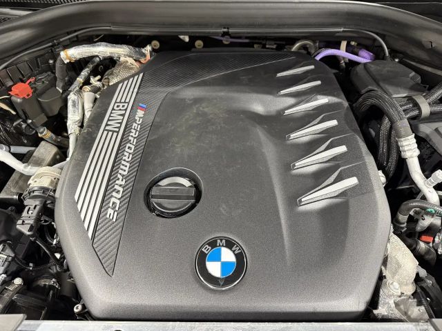 BMW X3 40d Standhzg AHK ACC 360° HK HUD Pano