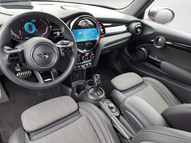 MINI Cooper Cabrio Aut. JCW Trim EDC Klimaaut. Navi L