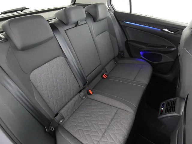 Volkswagen Golf 1.5 TSI Golf VIII Move