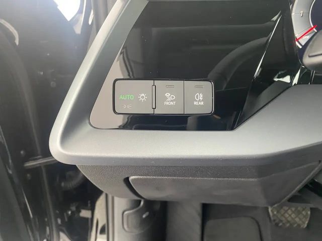 Audi A3 30 TFSI Sedan