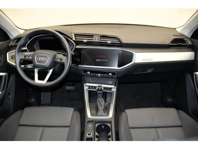 Audi Q3 35 TFSI S-Tronic