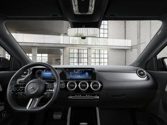 Mercedes-Benz GLA 200 AMG Line