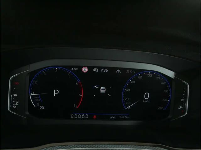 Volkswagen Touran 1.5 TSI DSG R-Line