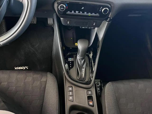 Toyota Yaris Hatchback Hybride VVT-i
