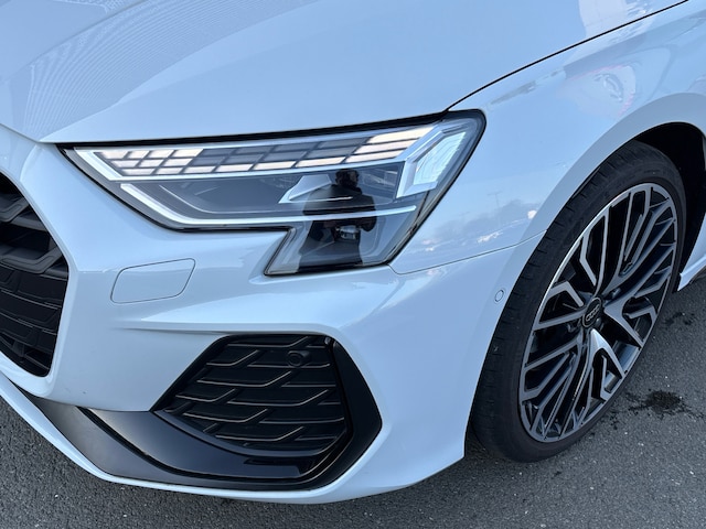 Audi A3 35 TFSI S-Line S-Tronic Sportback