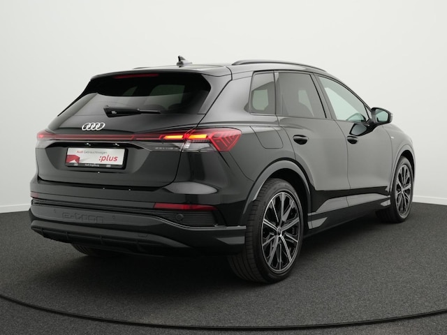 Audi Q4 e-tron SUV 45 e-tron Audi Q4 e-tron