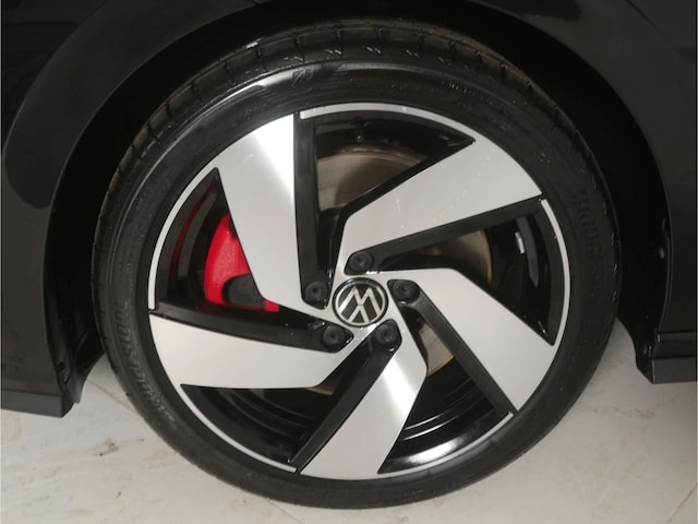 Volkswagen Golf 2.0 TSI Style