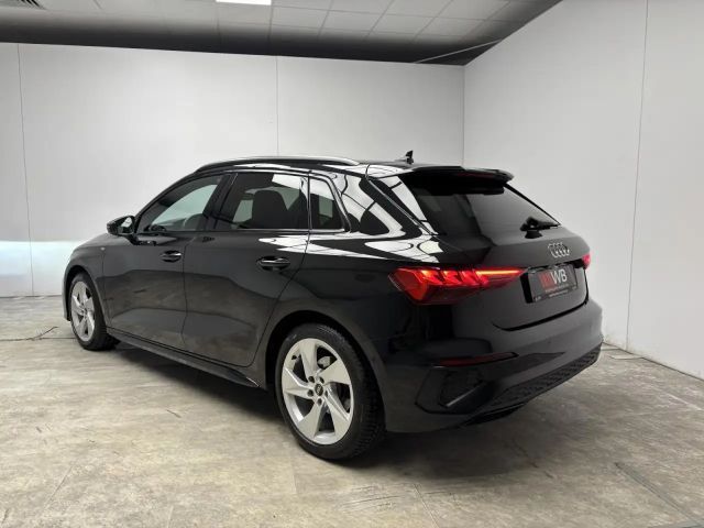 Audi A3 35 TFSI S-Line Sedan Sportback