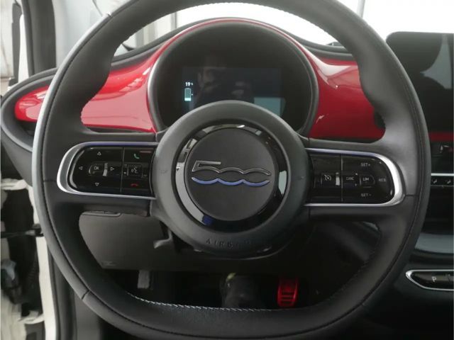 Fiat 500e RED