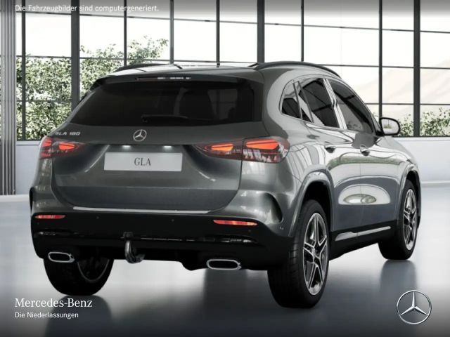 Mercedes-Benz GLA 180 AMG Line