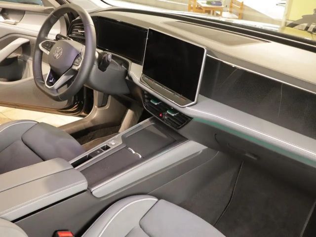 Volkswagen Passat 1.5 TSI Business DSG Variant