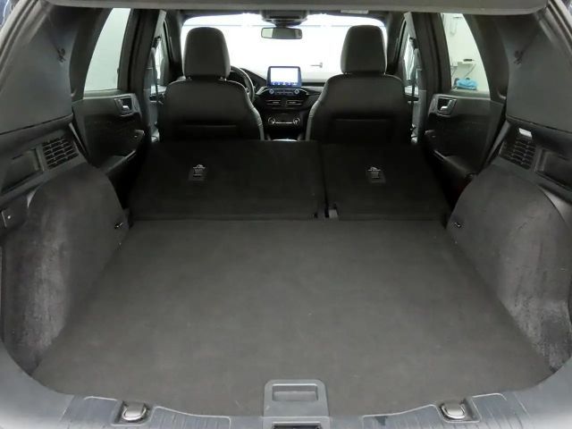 Ford Kuga Hybrid ST Line X