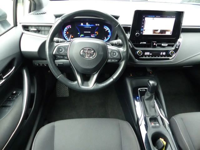 Toyota Corolla Team D