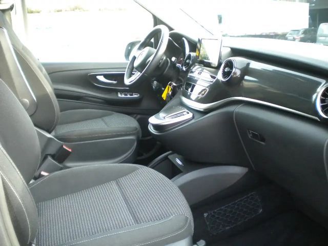 Mercedes-Benz V 220 Edition MBUX*Kamera*Night*LED*AHK*