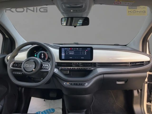 Fiat 500e Automatik, Carplay