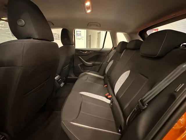 Skoda Kamiq Selection130*Kamera*Sitzheiz*5Jahr 100TKM Garantie