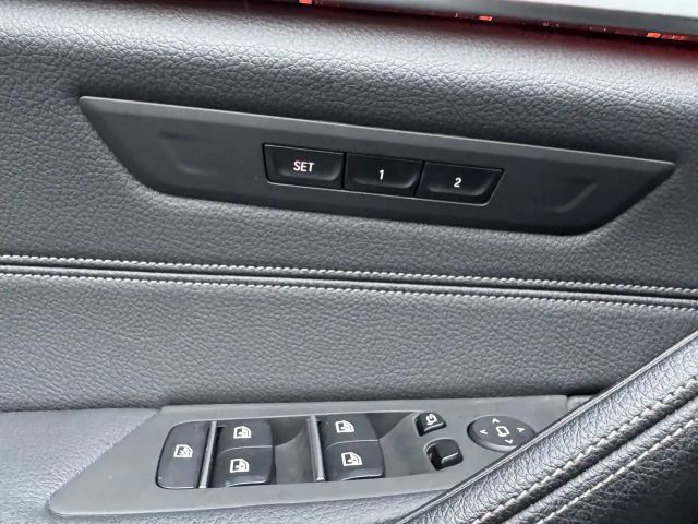 BMW 530 530i Luxury Line Touring xDrive