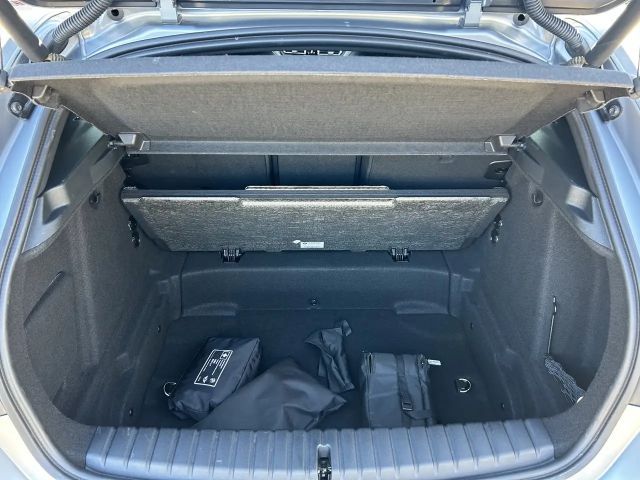 BMW 118 118i M-Sport Sedan