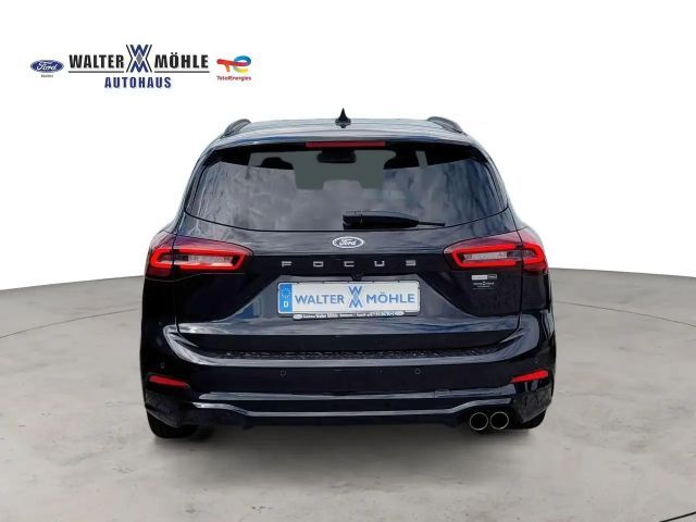 Ford Focus ST Line Wagon