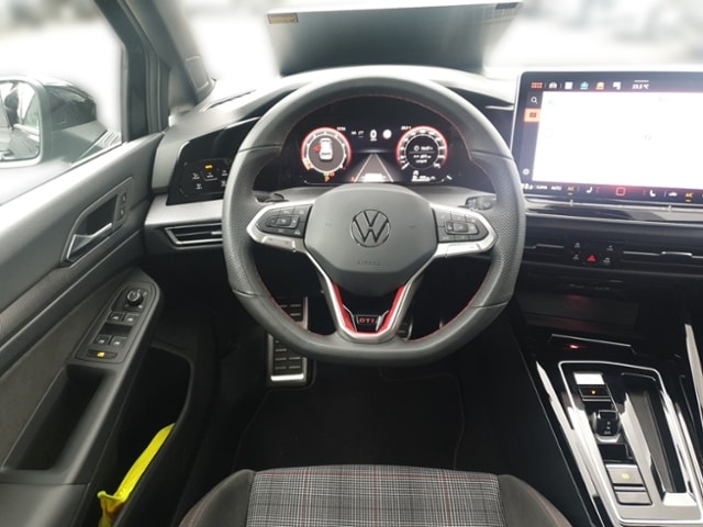 Volkswagen Golf 2.0 TSI DSG Golf VIII Plus