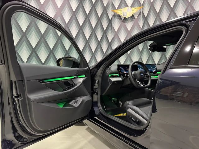 BMW 520 520d M-Sport Sedan xDrive