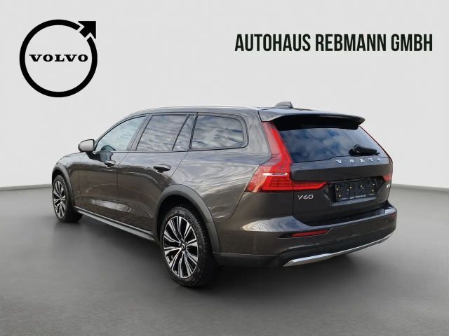 Volvo V60 Cross Country AWD Ultimate