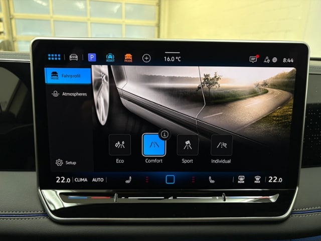 Volkswagen Tiguan 1.5 eTSI DSG IQ.Drive