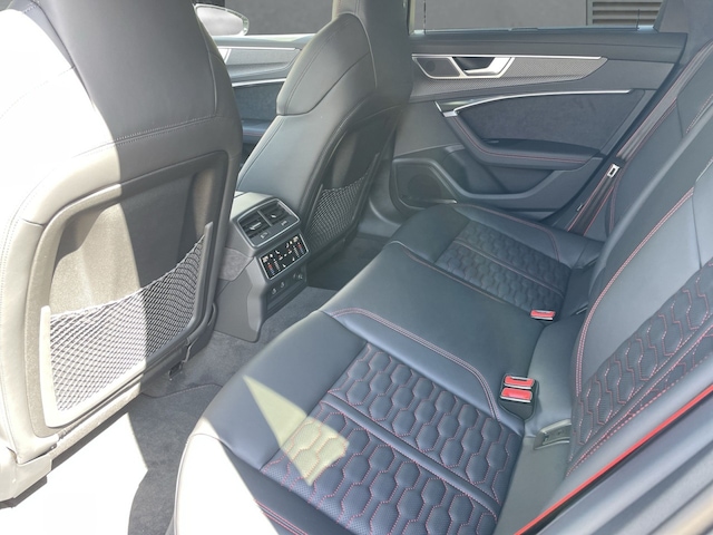 Audi RS6 Avant Quattro