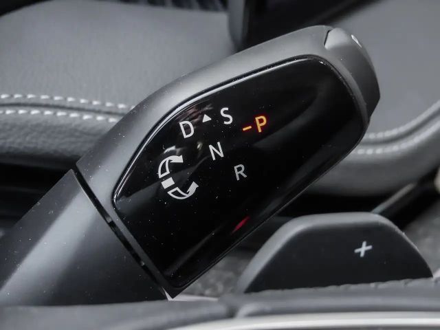 Skoda Superb 2.0 TDI 4x4 Combi Selection