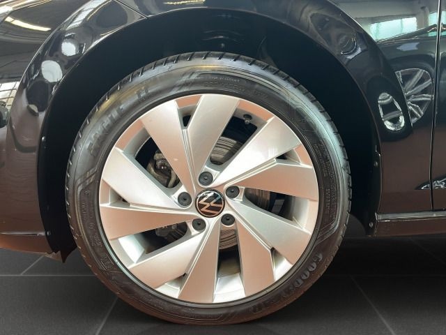 Volkswagen Golf 1.5 TSI Golf VIII Style