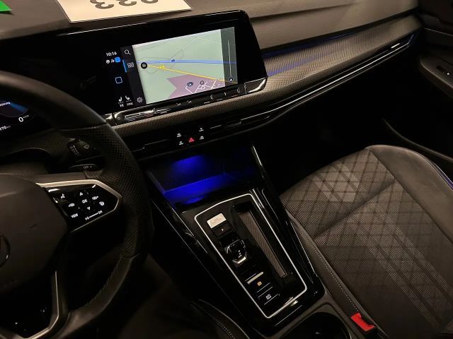 Volkswagen Golf 1.5 eTSI DSG R-Line Style