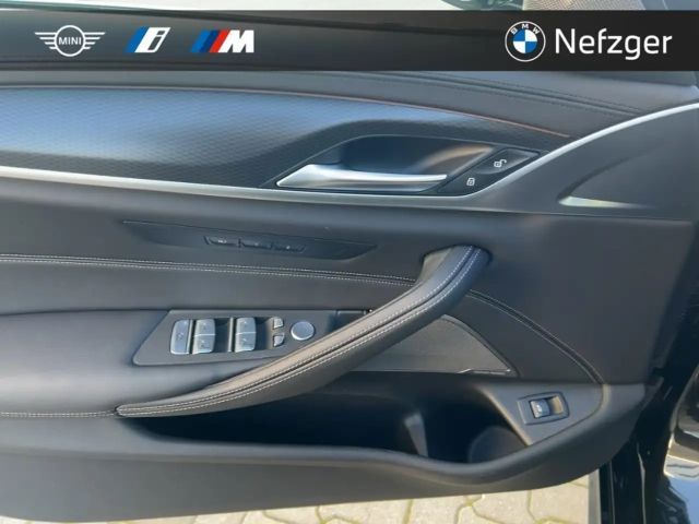 BMW 540 540d M-Sport Touring xDrive