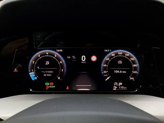 Volkswagen Golf 1.5 TSI DSG Life Variant