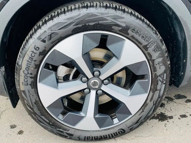 Volvo XC40 B3 B Aut. Navi 360° PILOT BLIS ACC PIXEL