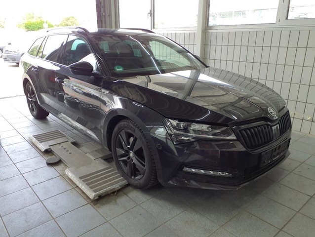 Skoda Superb 2.0 TSI Combi Sportline
