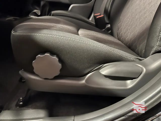 Mitsubishi Space Star Star