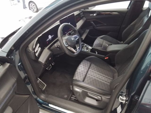 Volkswagen Tiguan 1.5 eTSI DSG R-Line