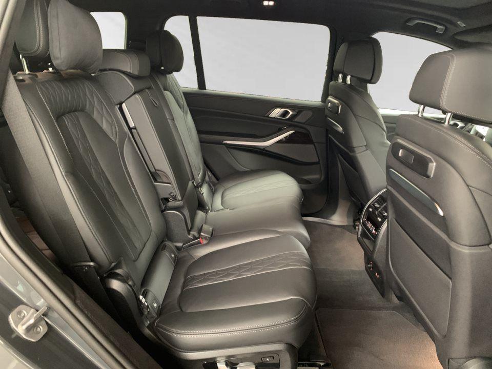 BMW X7 xDrive40i