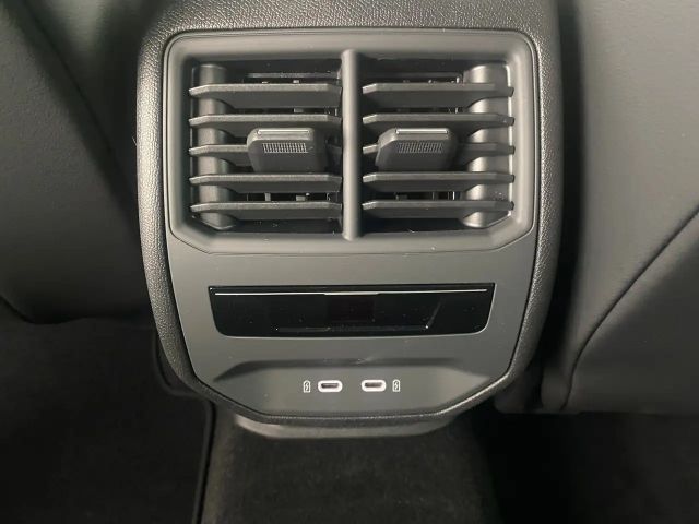 Seat Leon 1.5 eTSI DSG FR-lijn