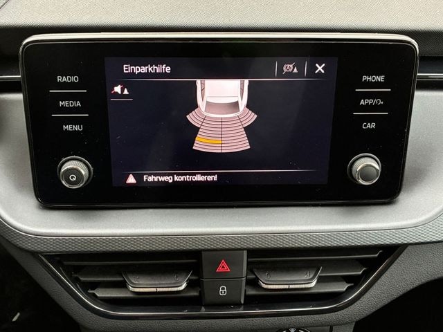 Skoda Scala SCALA 95PS 5-Gang*LED*SHZ*PDC*SmartLink